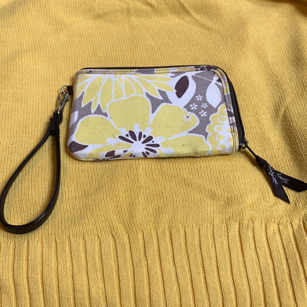 Thirty one wristlet